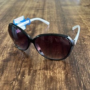 Vera Wang Sunglasses